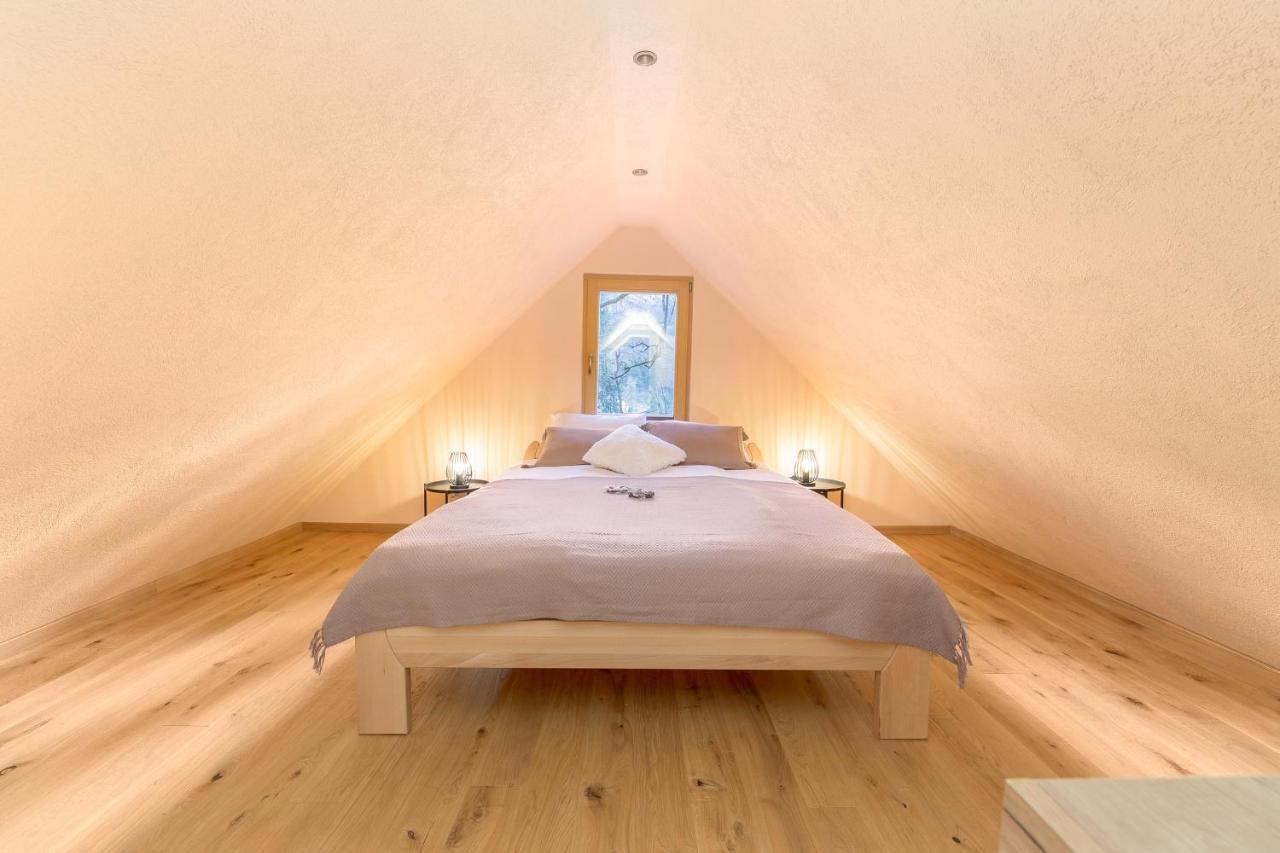 Bohinj Cottage Pr' Maricki - House In Nature With Hot Tub & Sauna Buitenkant foto