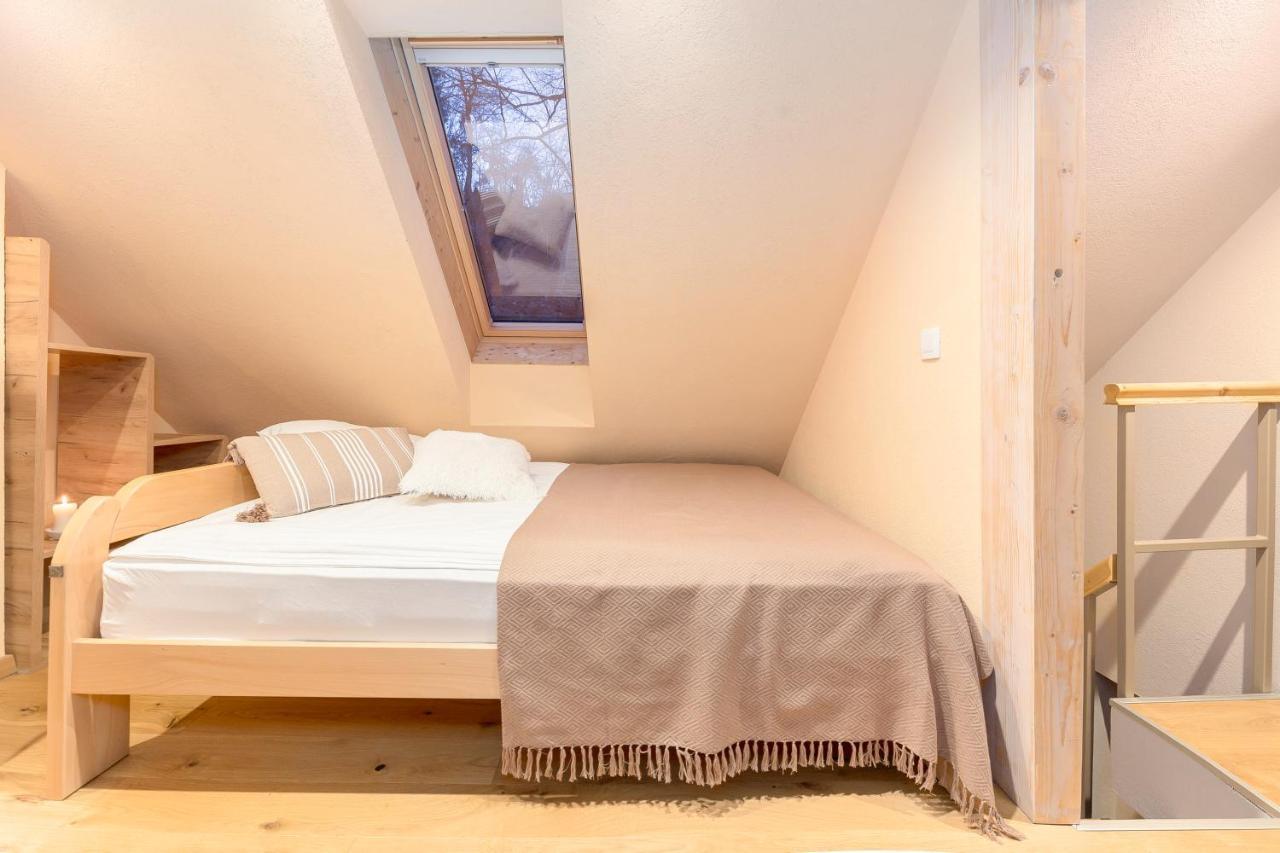 Bohinj Cottage Pr' Maricki - House In Nature With Hot Tub & Sauna Buitenkant foto