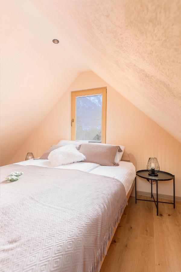 Bohinj Cottage Pr' Maricki - House In Nature With Hot Tub & Sauna Buitenkant foto
